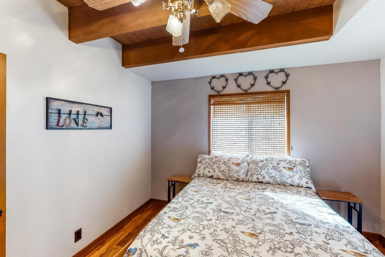 Lake View Magic Crestline Exterior photo